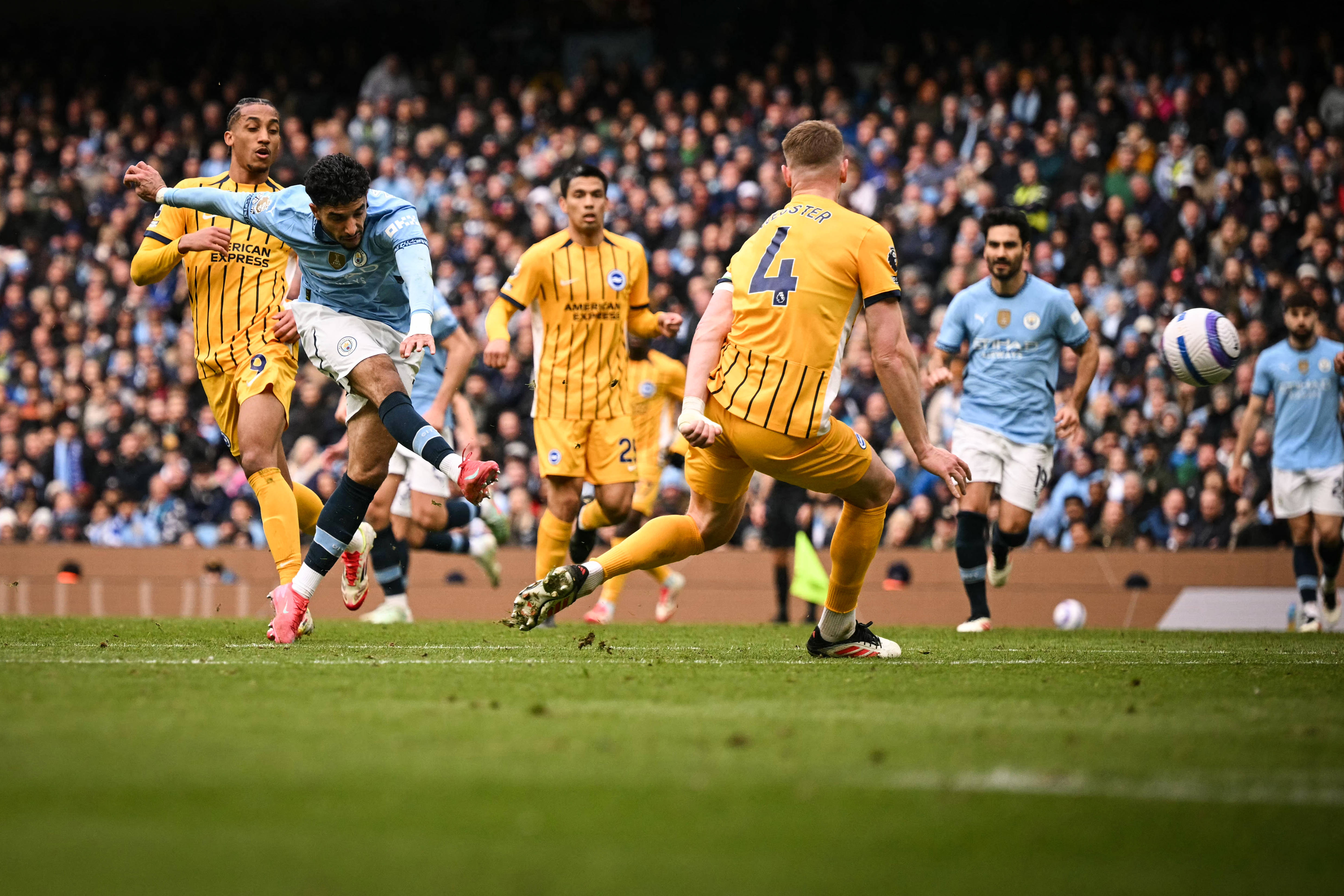 南宫体育-包含赛前曼城造点机会——全明星赛节点到来，悬念犹存，赛季目标并未改变的词条