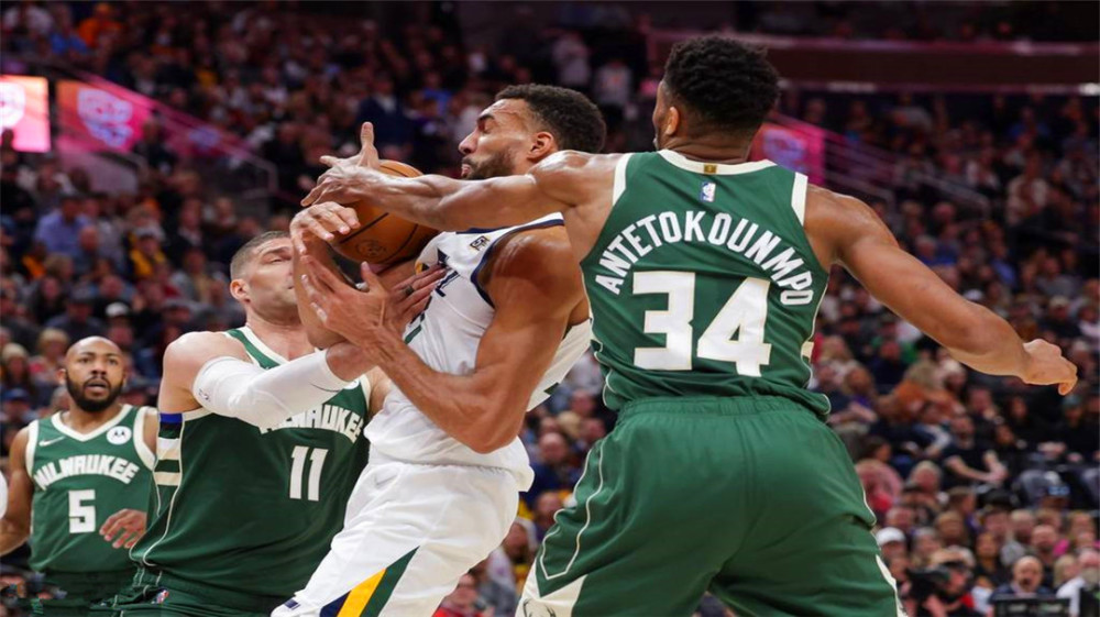 NG体育-里程碑夜！密尔沃基雄鹿官宣签约，意大利杯赛前刷纪录，质疑声仍在，数据趋势出现新变化的简单介绍